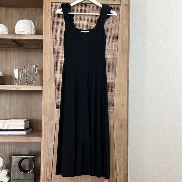Reformation Teddy Knit Dress in Black color size Small - Picture 7 of 9